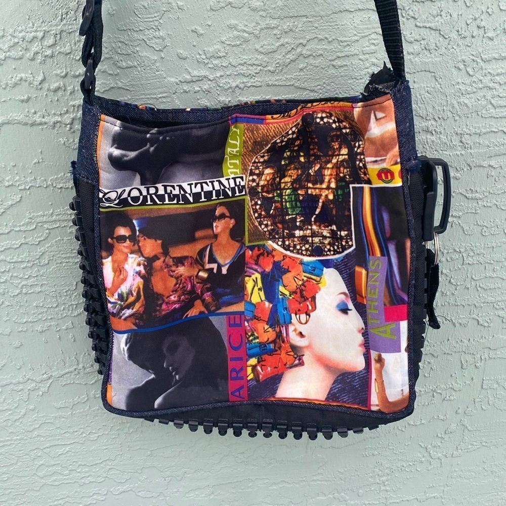 Cross Body Purse - Picture 2 of 15